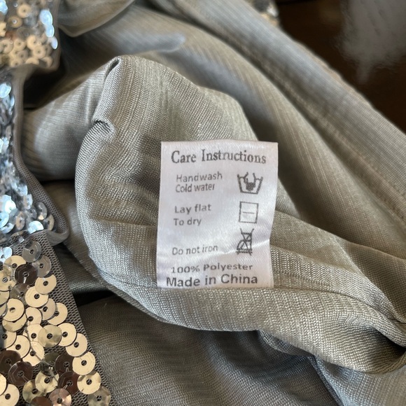 Anna-Kaci Silver Sequin Dress size M - Picture 5 of 7